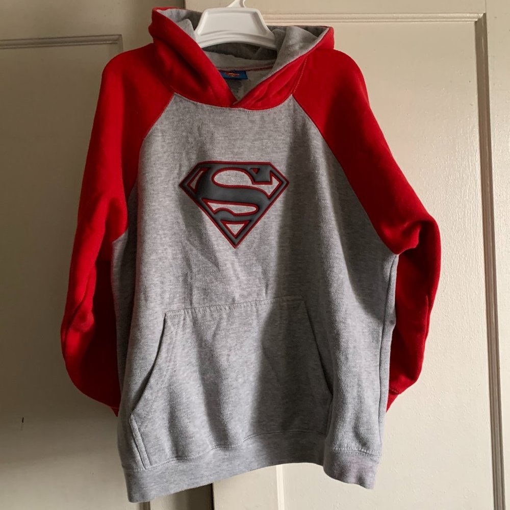 Boys Superman Pull-over Sweatshirt Hoodie ~ EUC - Picture 1 of 5